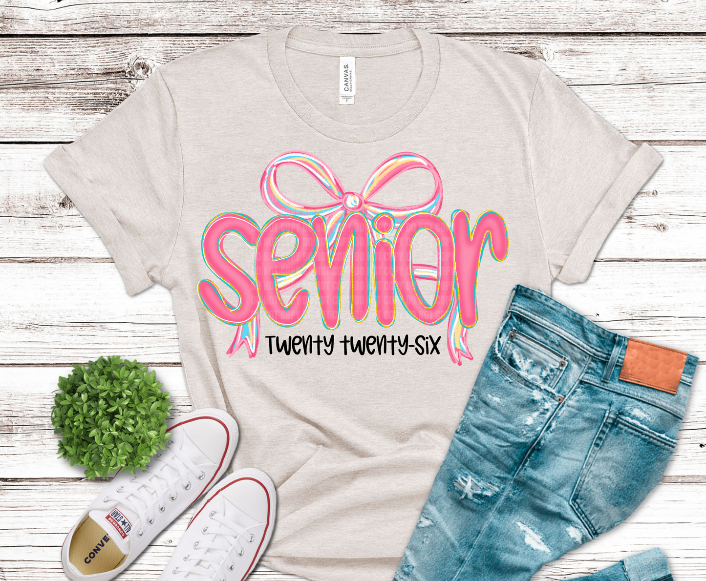 Senior Twenty Twenty Six lettering with decorative bow graphic.